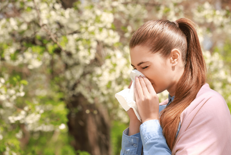 Eine Behandlung mit Schlangengift kann bei Heuschnupfen und Allergie Linderung verschaffen.